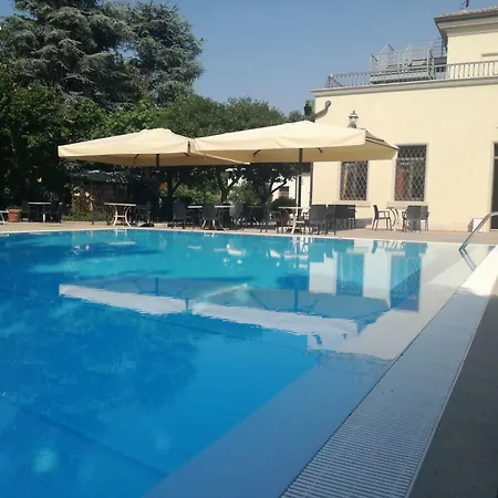 Dogana Hotel 3*
